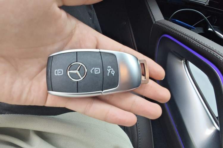 Used Mercedes-Benz GLE 2023 GLE 350 4MATIC Stylish Model Vehicle Key