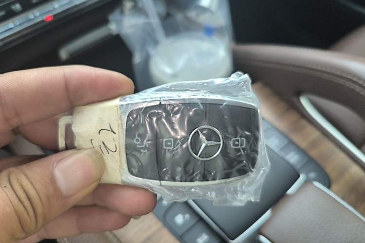 Used Mercedes-Benz GLE 2023 GLE 450 4MATIC Stylish Model Vehicle Key
