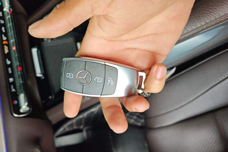 Used Mercedes-Benz GLE 2023 GLE 450 4MATIC Stylish Model Vehicle Key