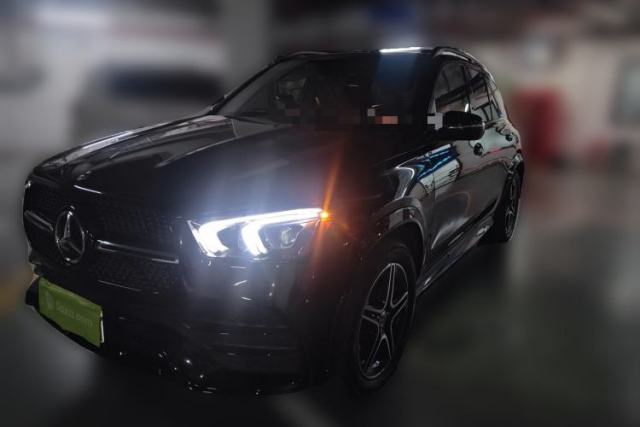 Gebrauchter Mercedes-Benz GLE Mercedes-Benz GLE 2023, 3.0-liter automatic, 5 seats (parallel import)