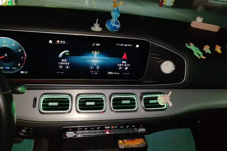 Used Mercedes-Benz GLE 2023 GLE 450 4MATIC Coupe SUV Fashion Model Audio And AC Panel