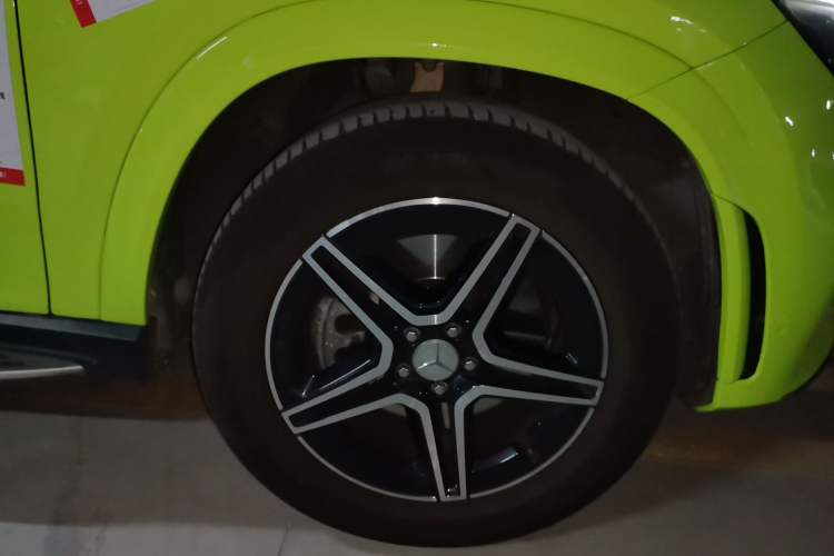 Used Mercedes-Benz GLE 2023 GLE 450 4MATIC Coupe SUV Fashion Model Right Front Wheel Hub