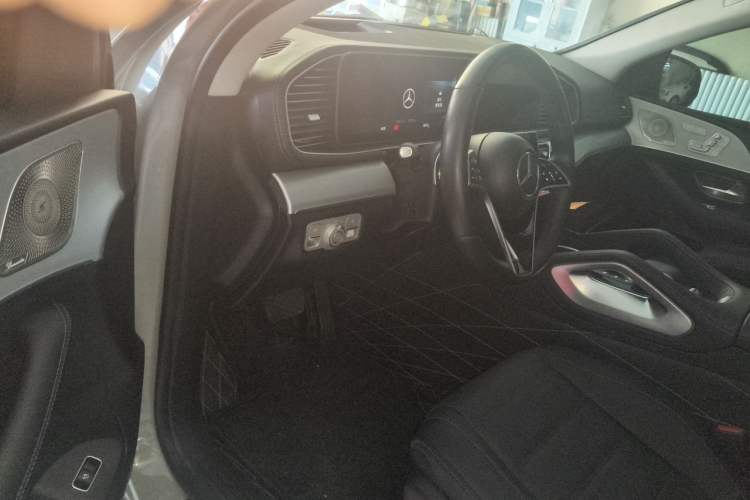 Used Mercedes-Benz GLE 2023 GLE 450 4MATIC Coupe SUV Fashion Model Driver Seat