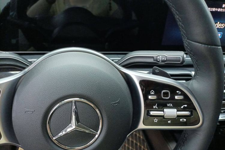Used Mercedes-Benz GLE 2023 GLE 350 4MATIC Stylish Model Gear Lever