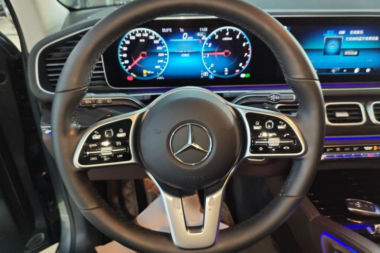 Used Mercedes-Benz GLE 2023 GLE 350 4MATIC Stylish Model Steering Wheel