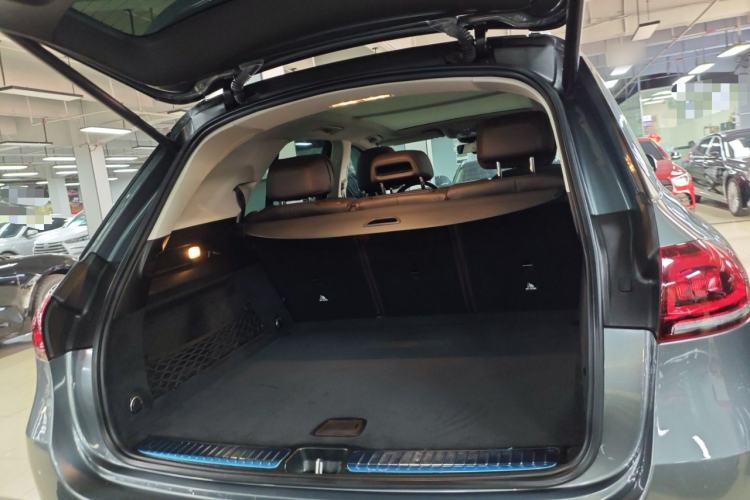 Used Mercedes-Benz GLE 2023 GLE 350 4MATIC Stylish Model Trunk