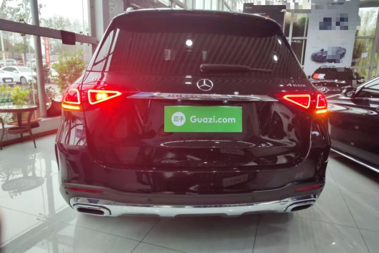 Used Mercedes-Benz GLE 2023 GLE 450 4MATIC Stylish Model Exterior 4