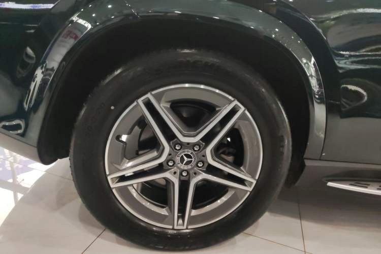 Used Mercedes-Benz GLE 2023 GLE 450 4MATIC Stylish Model Exterior 8