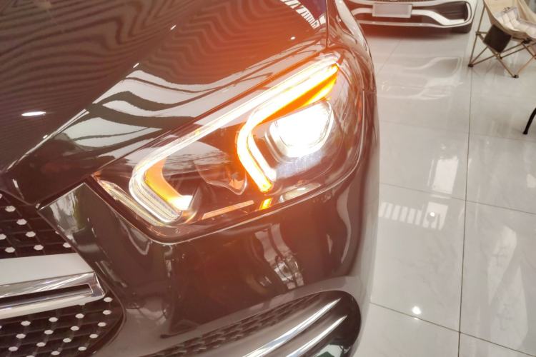 Used Mercedes-Benz GLE 2023 GLE 450 4MATIC Stylish Model Left Front Headlight