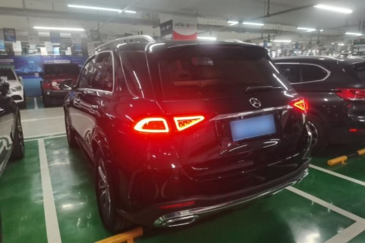 Used Mercedes-Benz GLE 2023 GLE 350 4MATIC Stylish Model Rear Left 45 Deg