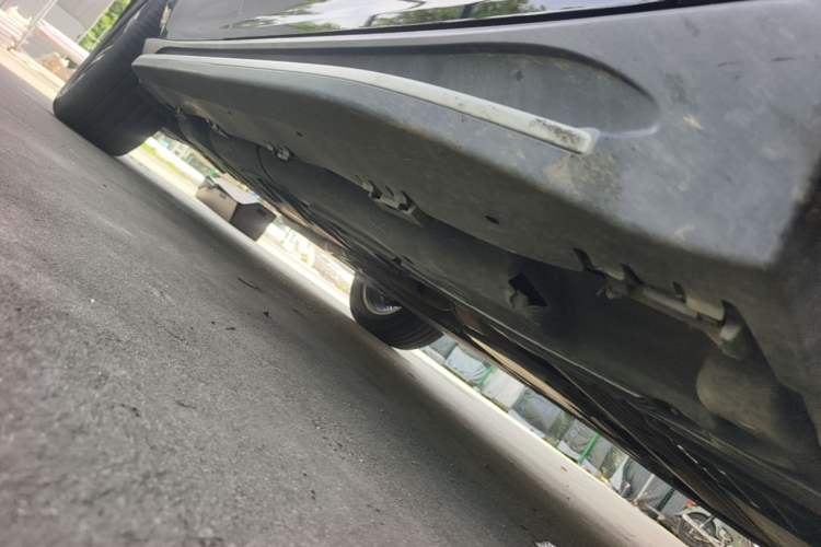 Used Mercedes-Benz GLE 2023 GLE 350 4MATIC Stylish Model Chassis Front Right