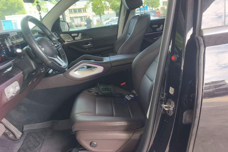 Used Mercedes-Benz GLE 2023 GLE 350 4MATIC Stylish Model Left Front Seat