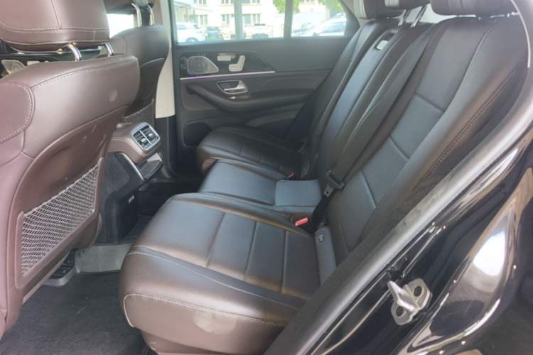 Used Mercedes-Benz GLE 2023 GLE 350 4MATIC Stylish Model Left Rear Seat