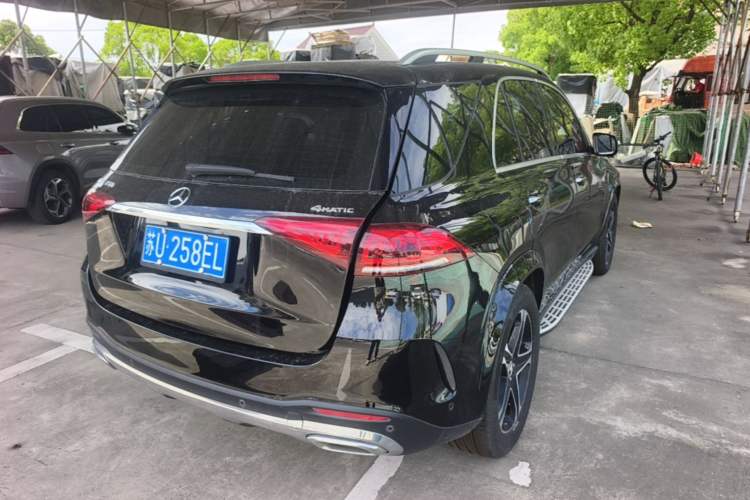 Used Mercedes-Benz GLE 2023 GLE 350 4MATIC Stylish Model Rear Right 45 Deg