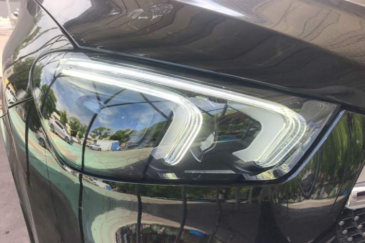 Used Mercedes-Benz GLE 2023 GLE 350 4MATIC Stylish Model Right Front Headlight