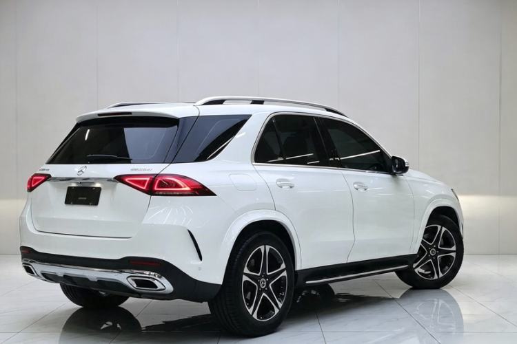Used Mercedes-Benz GLE 2023 GLE 350 4MATIC Stylish Model Exterior 5