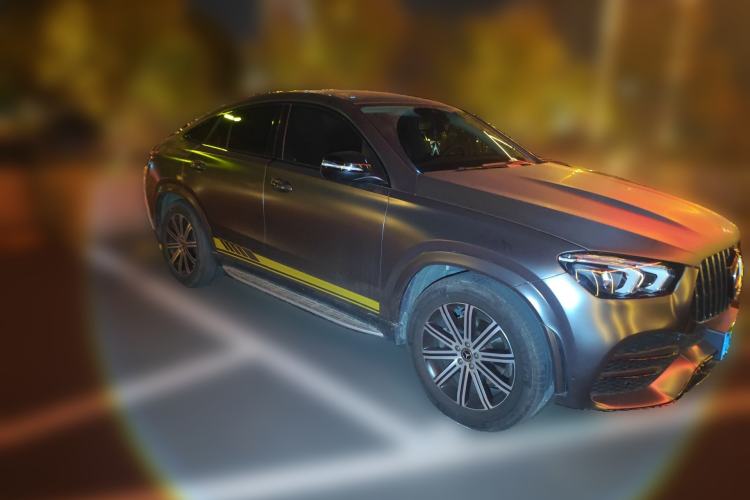 Used Mercedes-Benz GLE 2023 GLE 350 4MATIC Coupe SUV Luxury Model Front Right 45 Deg
