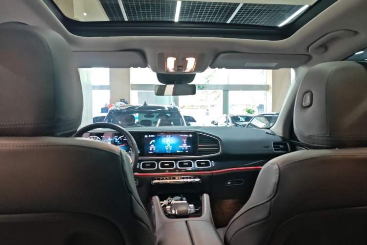 Used Mercedes-Benz GLE 2023 GLE 350 4MATIC Stylish Model Headliner