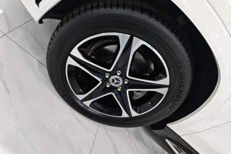 Used Mercedes-Benz GLE 2023 GLE 350 4MATIC Stylish Model Left Front Wheel Hub