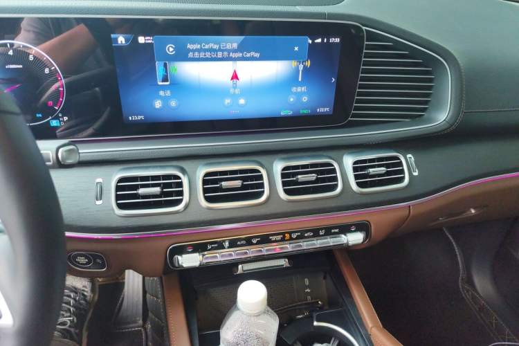 Used Mercedes-Benz GLE 2024 GLE 450 4MATIC Luxury Model Audio And AC Panel