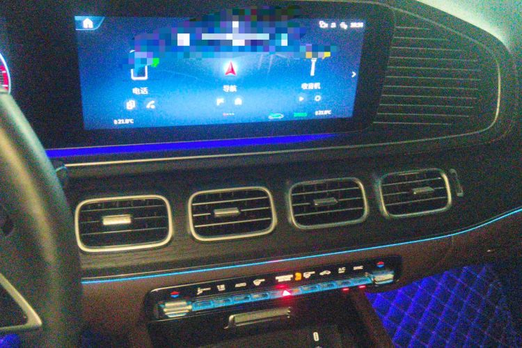 Used Mercedes-Benz GLE 2024 GLE 450 4MATIC Luxury Model Audio And AC Panel