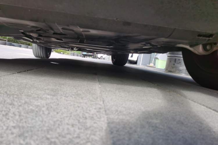 Used Mercedes-Benz GLE 2024 GLE 350 4MATIC Dynamic Edition Chassis Front