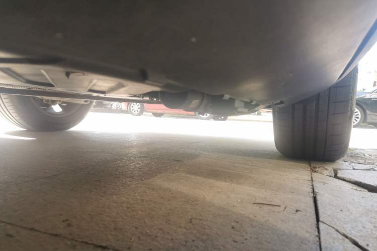 Used Mercedes-Benz GLE 2024 GLE 350 4MATIC Dynamic Edition Chassis Front Left
