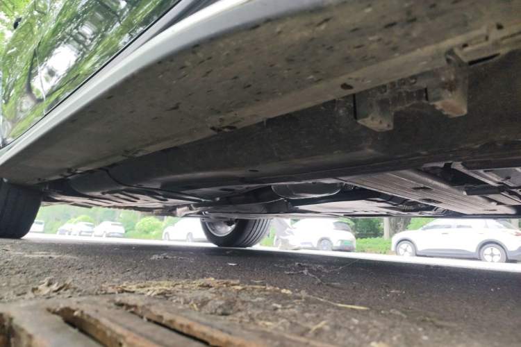 Used Mercedes-Benz GLE 2024 GLE 450 4MATIC Luxury Model Chassis Front Right
