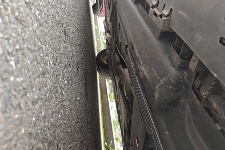 Used Mercedes-Benz GLE 2024 GLE 450 4MATIC Stylish Model Chassis Front Right