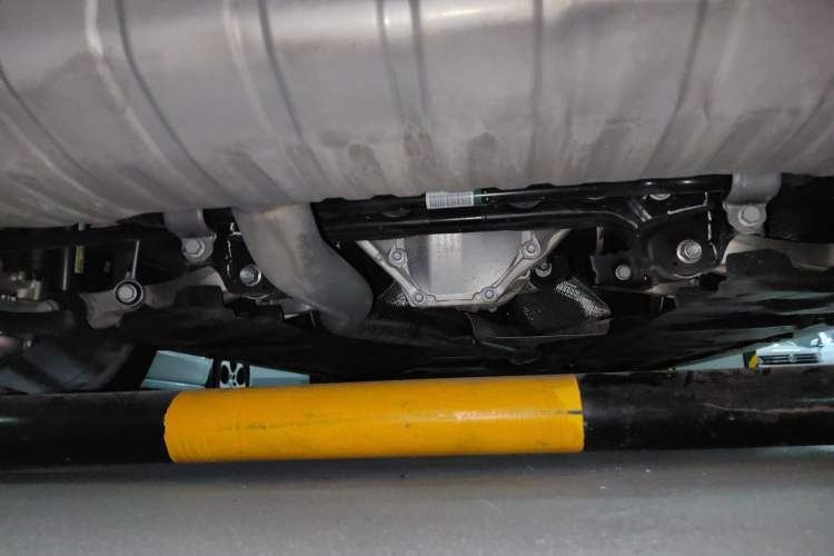 Used Mercedes-Benz GLE 2024 GLE 450 4MATIC Luxury Model Chassis Rear
