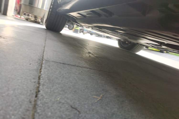 Used Mercedes-Benz GLE 2024 GLE 350 4MATIC Dynamic Edition Chassis Rear Left