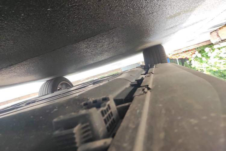 Used Mercedes-Benz GLE 2024 GLE 450 4MATIC Luxury Model Chassis Rear Left