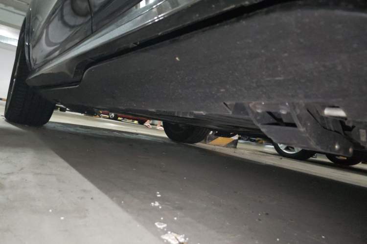 Used Mercedes-Benz GLE 2024 GLE 450 4MATIC Stylish Model Chassis Rear Left
