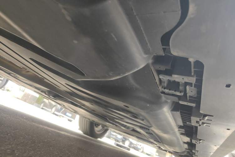 Used Mercedes-Benz GLE 2024 GLE 350 4MATIC Stylish Model Chassis Rear Right