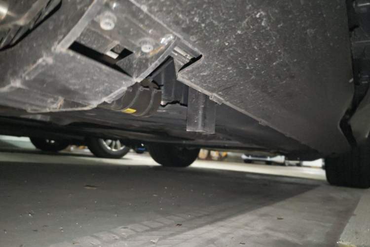 Used Mercedes-Benz GLE 2024 GLE 450 4MATIC Stylish Model Chassis Rear Right