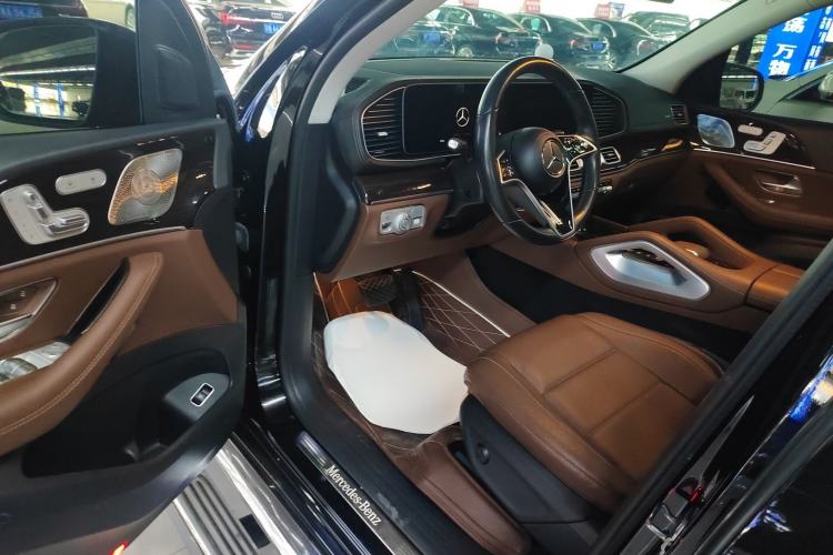 Used Mercedes-Benz GLE 2024 GLE 350 4MATIC Stylish Model Driver Seat