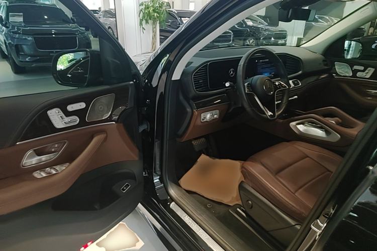 Used Mercedes-Benz GLE 2024 GLE 350 4MATIC Stylish Model Driver Seat