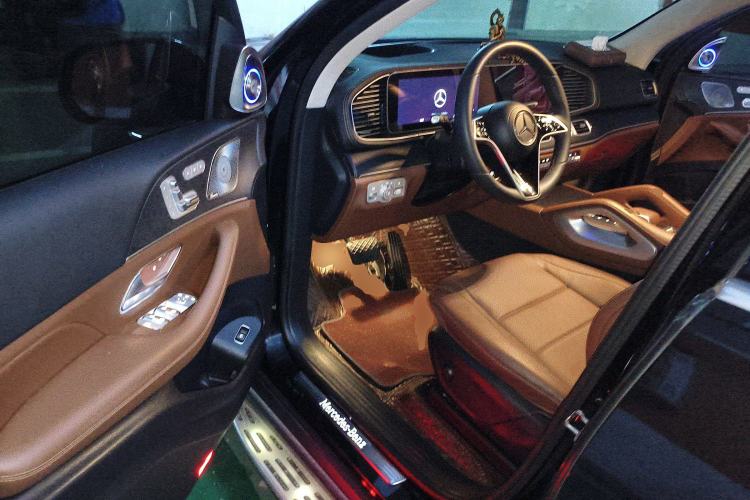 Used Mercedes-Benz GLE 2024 GLE 450 4MATIC Luxury Model Driver Seat