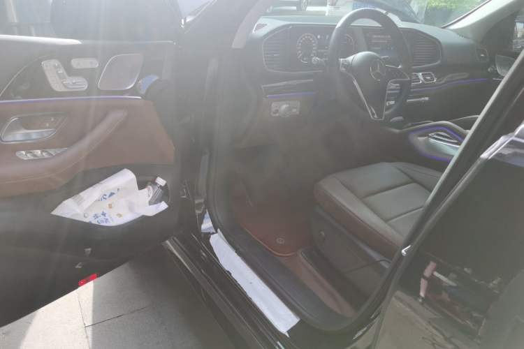 Used Mercedes-Benz GLE 2024 GLE 350 4MATIC Dynamic Edition Driver Seat