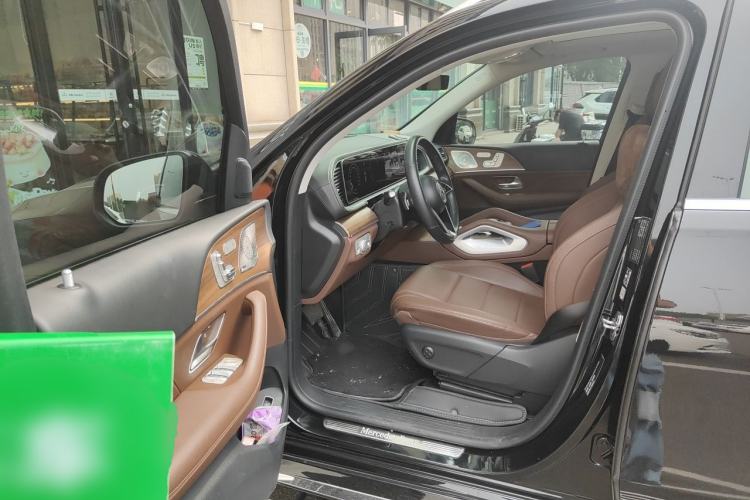 Used Mercedes-Benz GLE 2024 GLE 450 4MATIC Stylish Model Driver Seat