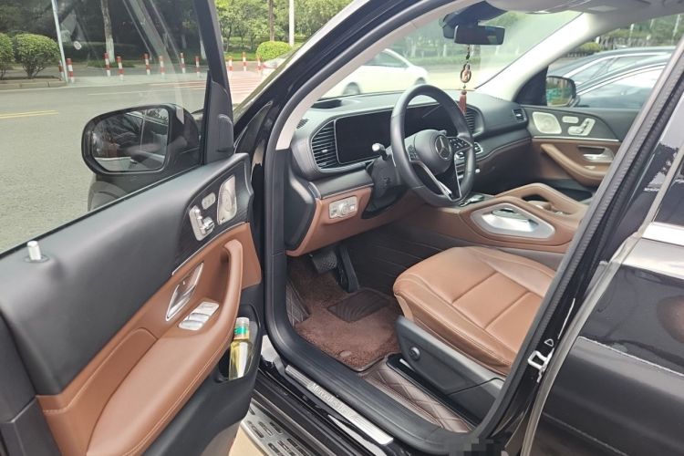 Used Mercedes-Benz GLE 2024 GLE 450 4MATIC Luxury Model Driver Seat