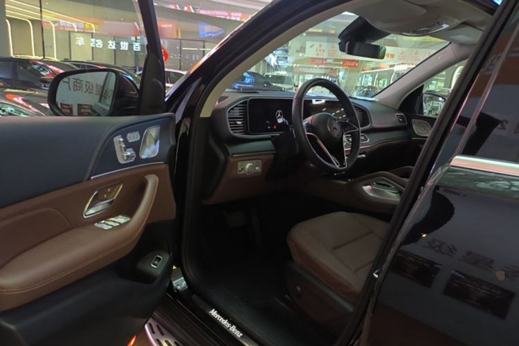 Used Mercedes-Benz GLE 2024 GLE 450 4MATIC Luxury Model Driver Seat