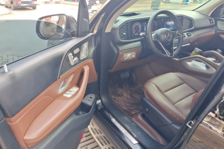 Used Mercedes-Benz GLE 2024 GLE 450 4MATIC Luxury Model Driver Seat