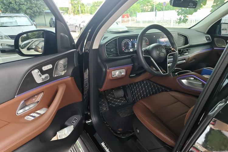 Used Mercedes-Benz GLE 2024 GLE 450 4MATIC Luxury Model Driver Seat