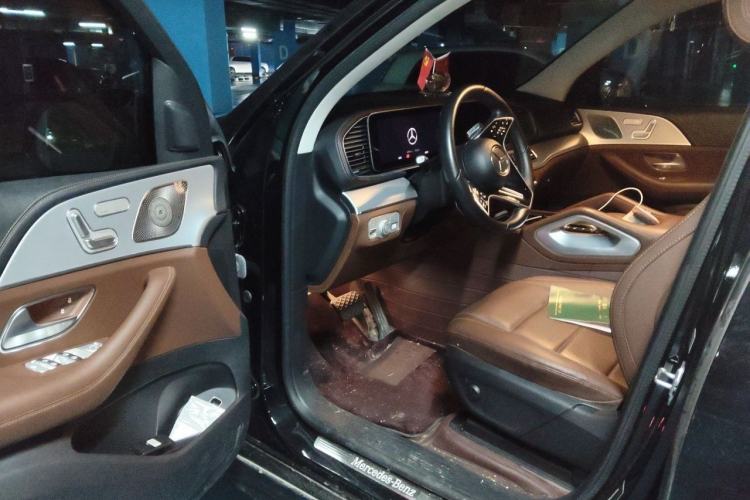 Used Mercedes-Benz GLE 2024 GLE 350 4MATIC Dynamic Edition Driver Seat
