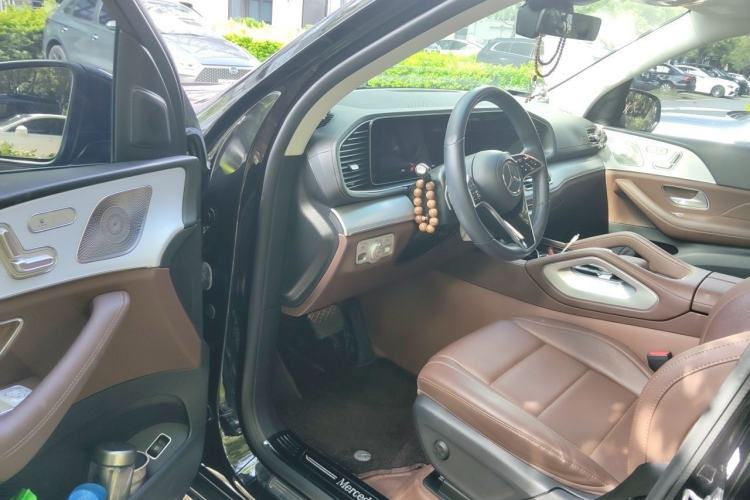 Used Mercedes-Benz GLE 2024 GLE 350 4MATIC Dynamic Edition Driver Seat