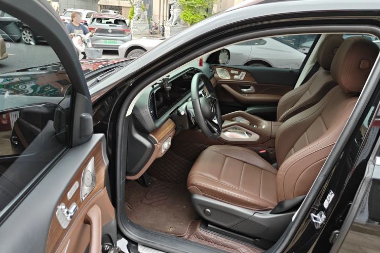 Used Mercedes-Benz GLE 2024 GLE 450 4MATIC Stylish Model Driver Seat