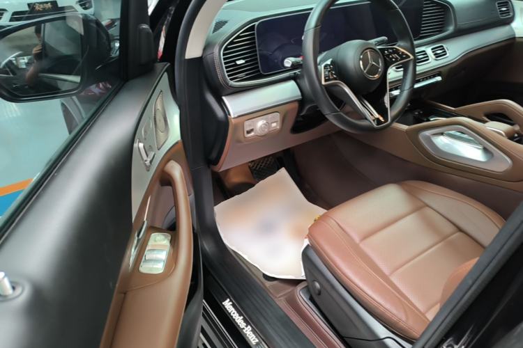 Used Mercedes-Benz GLE 2024 GLE 350 4MATIC Dynamic Edition Driver Seat