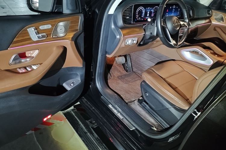 Used Mercedes-Benz GLE 2024 GLE 450 4MATIC Stylish Model Driver Seat