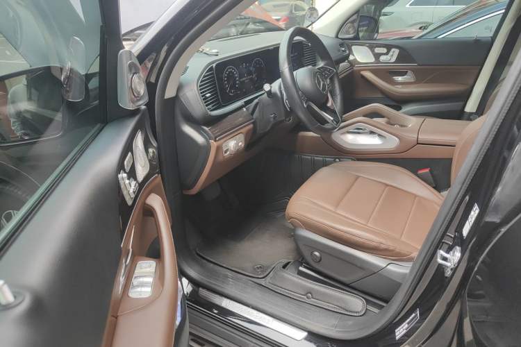 Used Mercedes-Benz GLE 2024 GLE 350 4MATIC Stylish Model Driver Seat